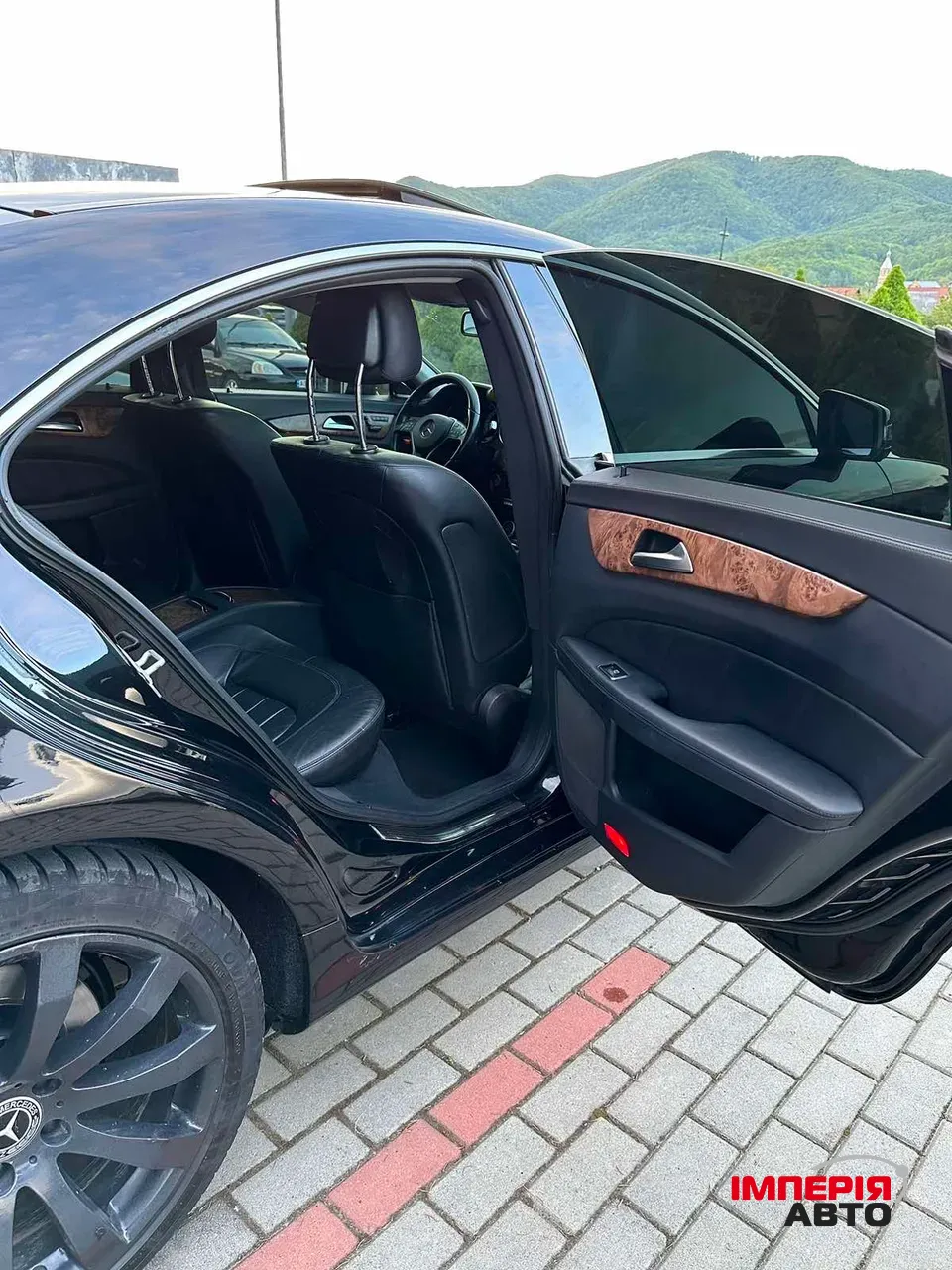 Mercedes-Benz CLS - фото 8