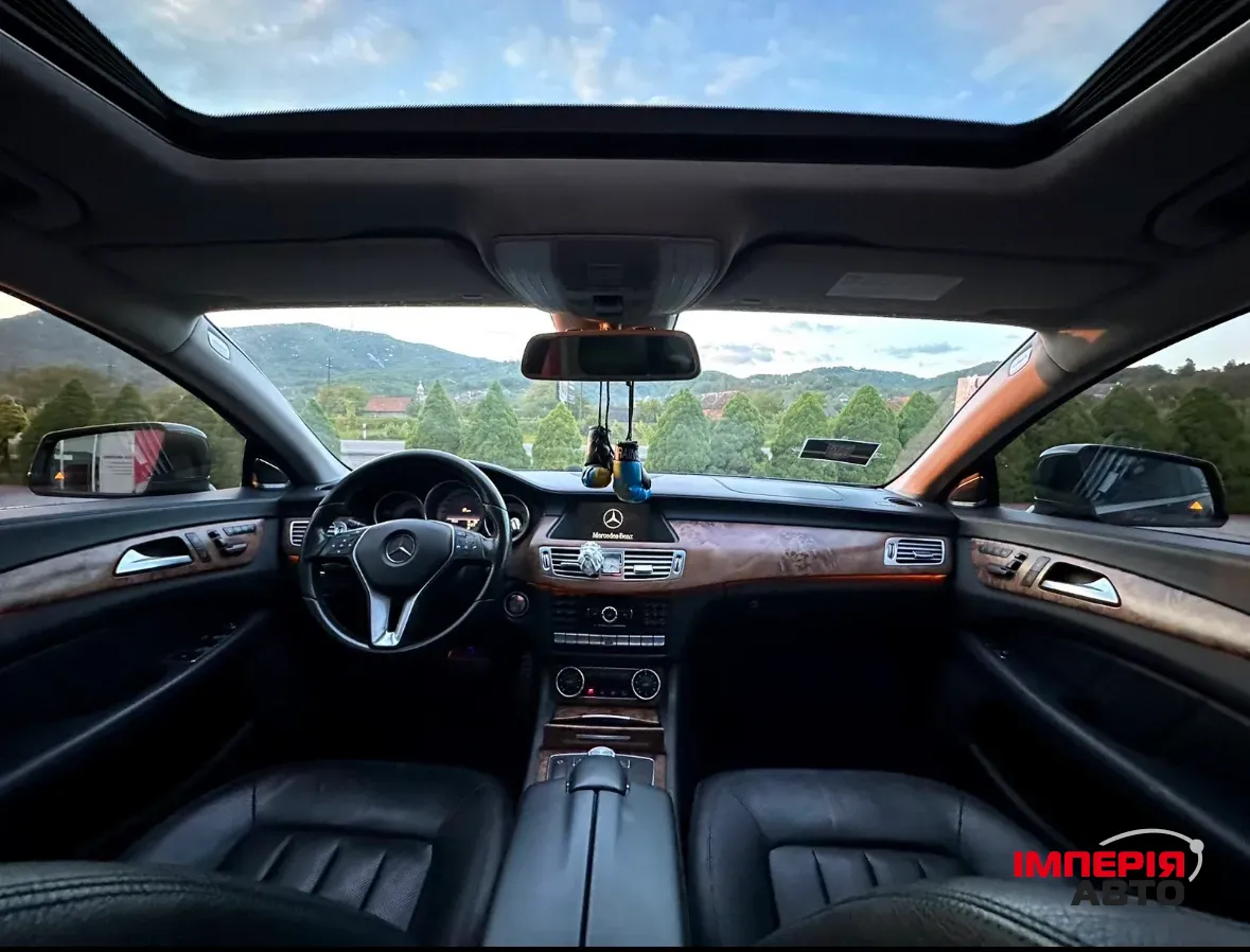 Mercedes-Benz CLS - фото 2