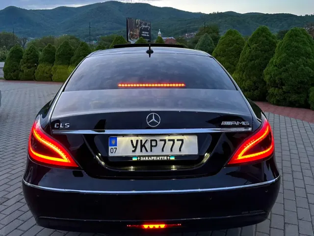 Mercedes-Benz CLS - фото 4