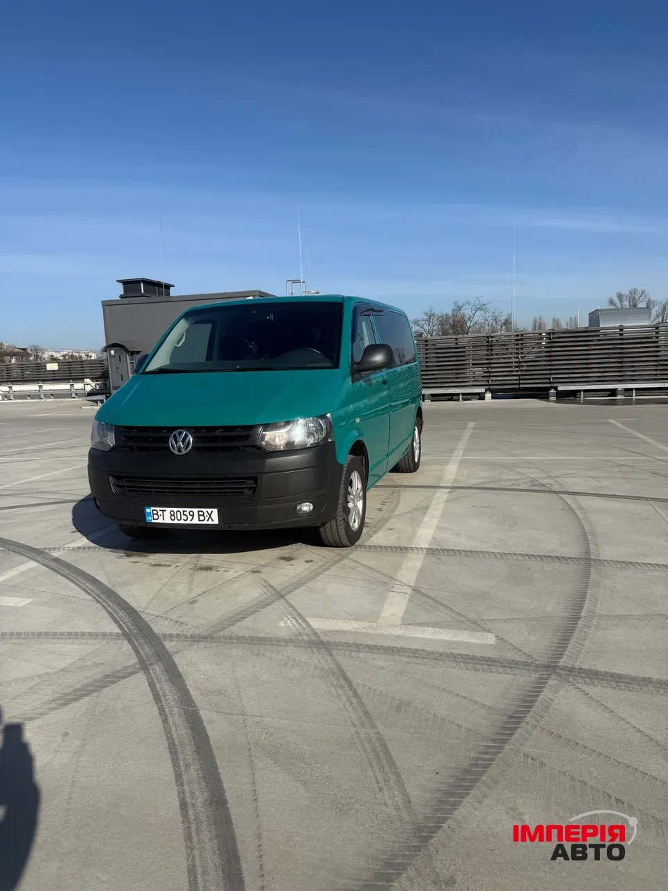 Volkswagen Transporter - фото 1