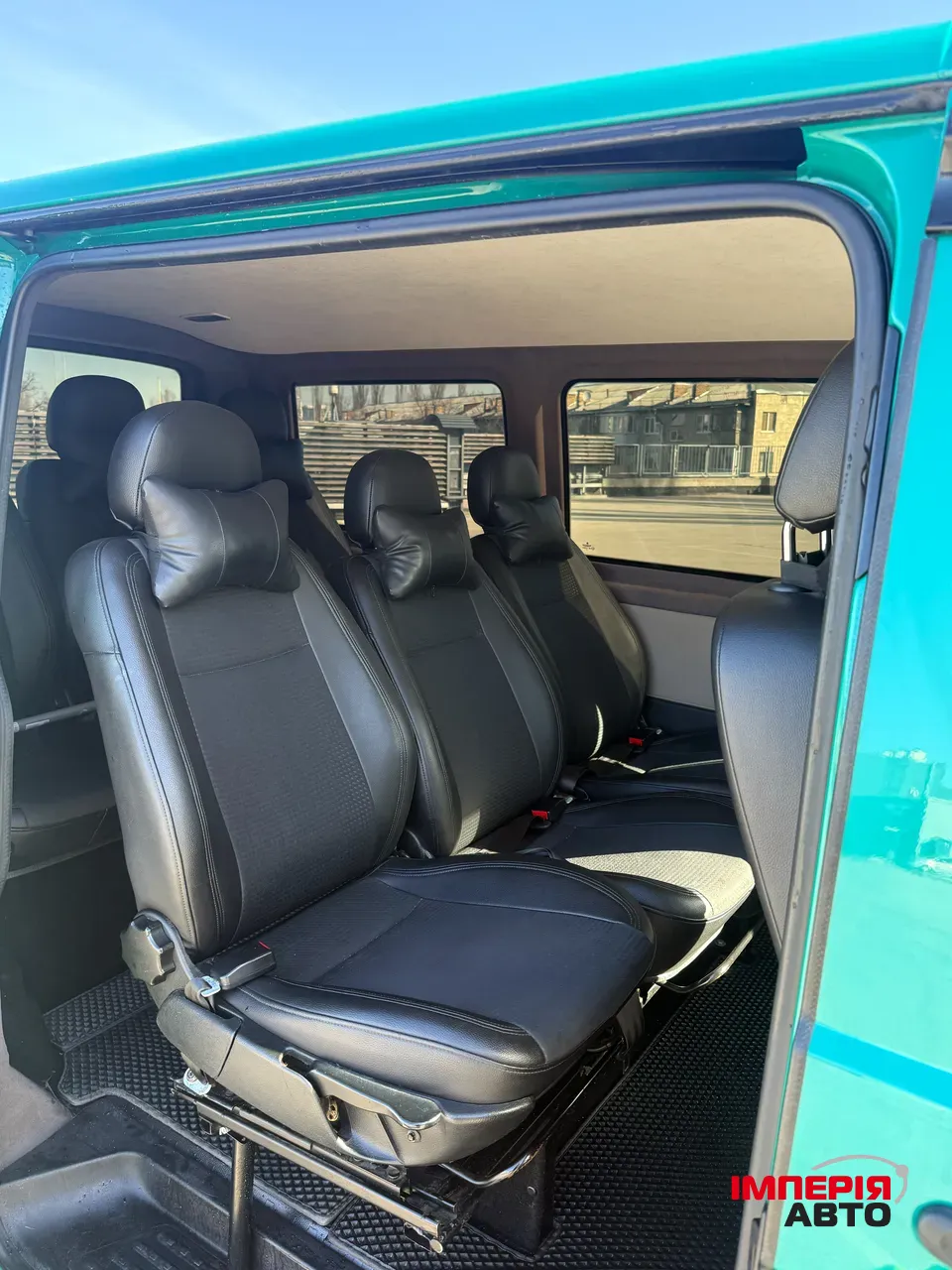 Volkswagen Transporter - фото 9