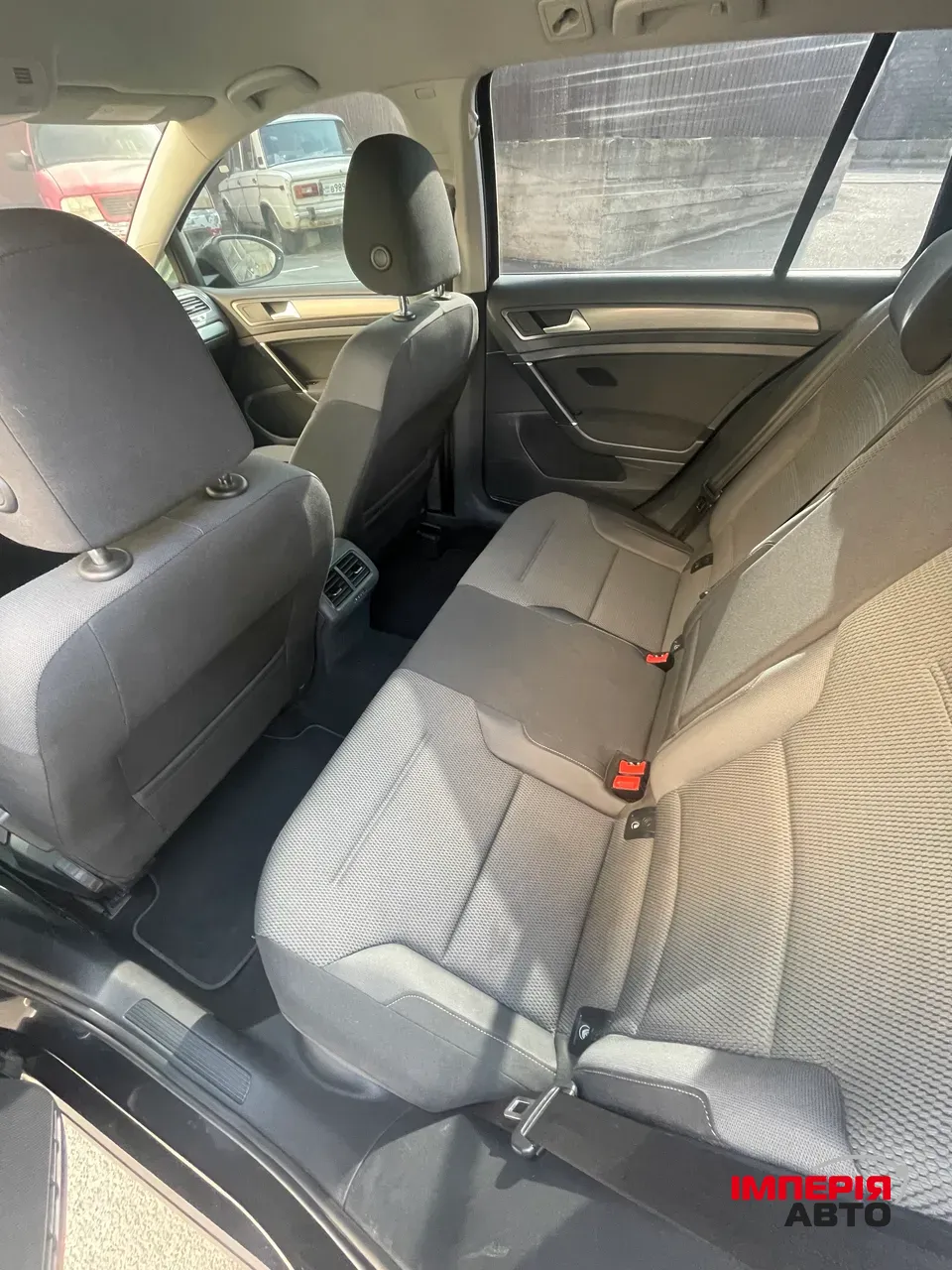 Volkswagen Golf - фото 9