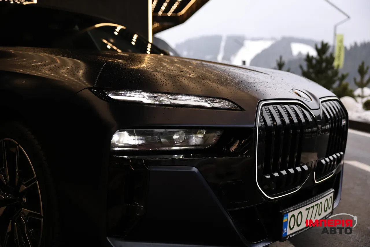 BMW i7 - фото 54