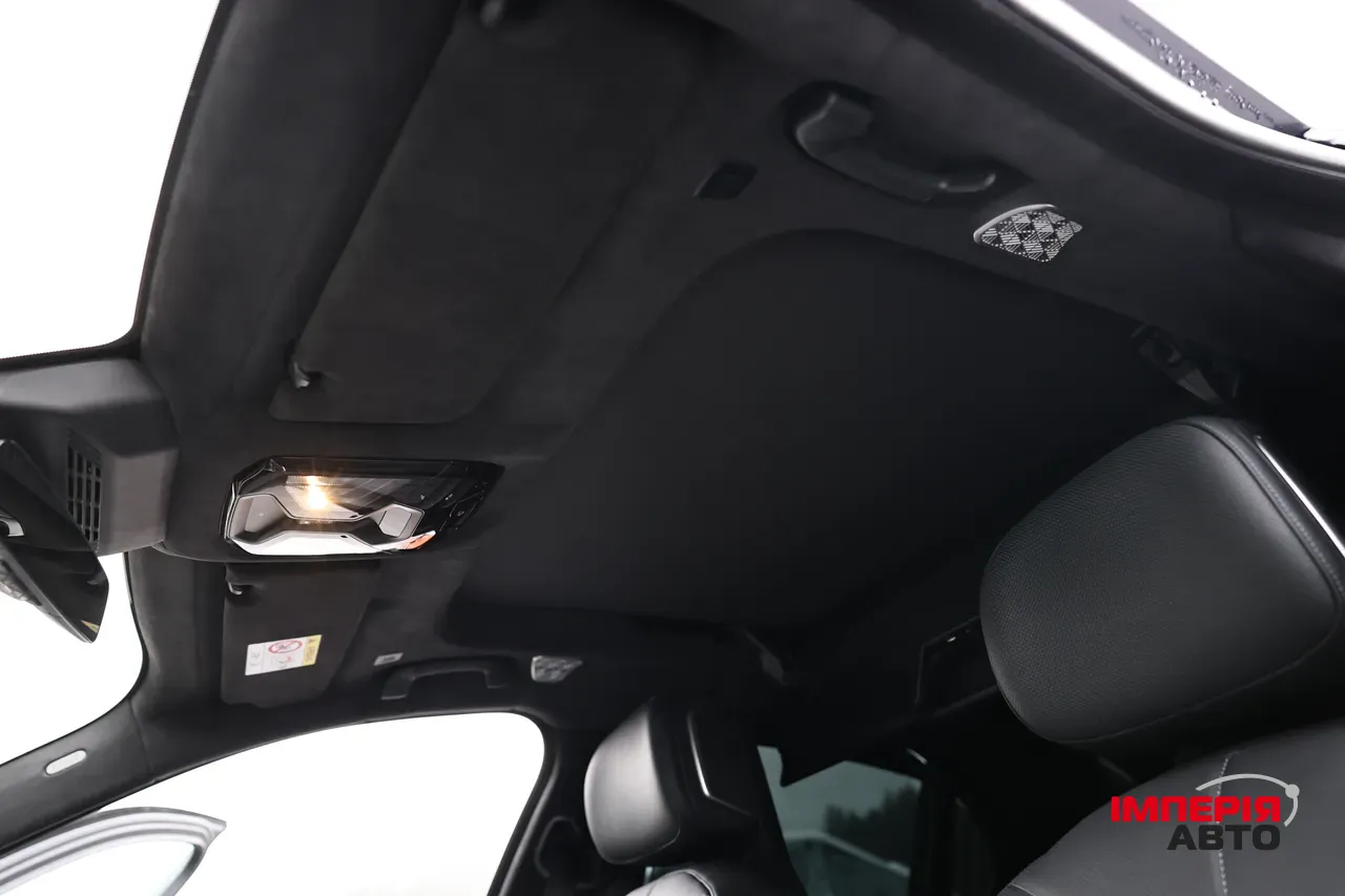 BMW i7 - фото 47