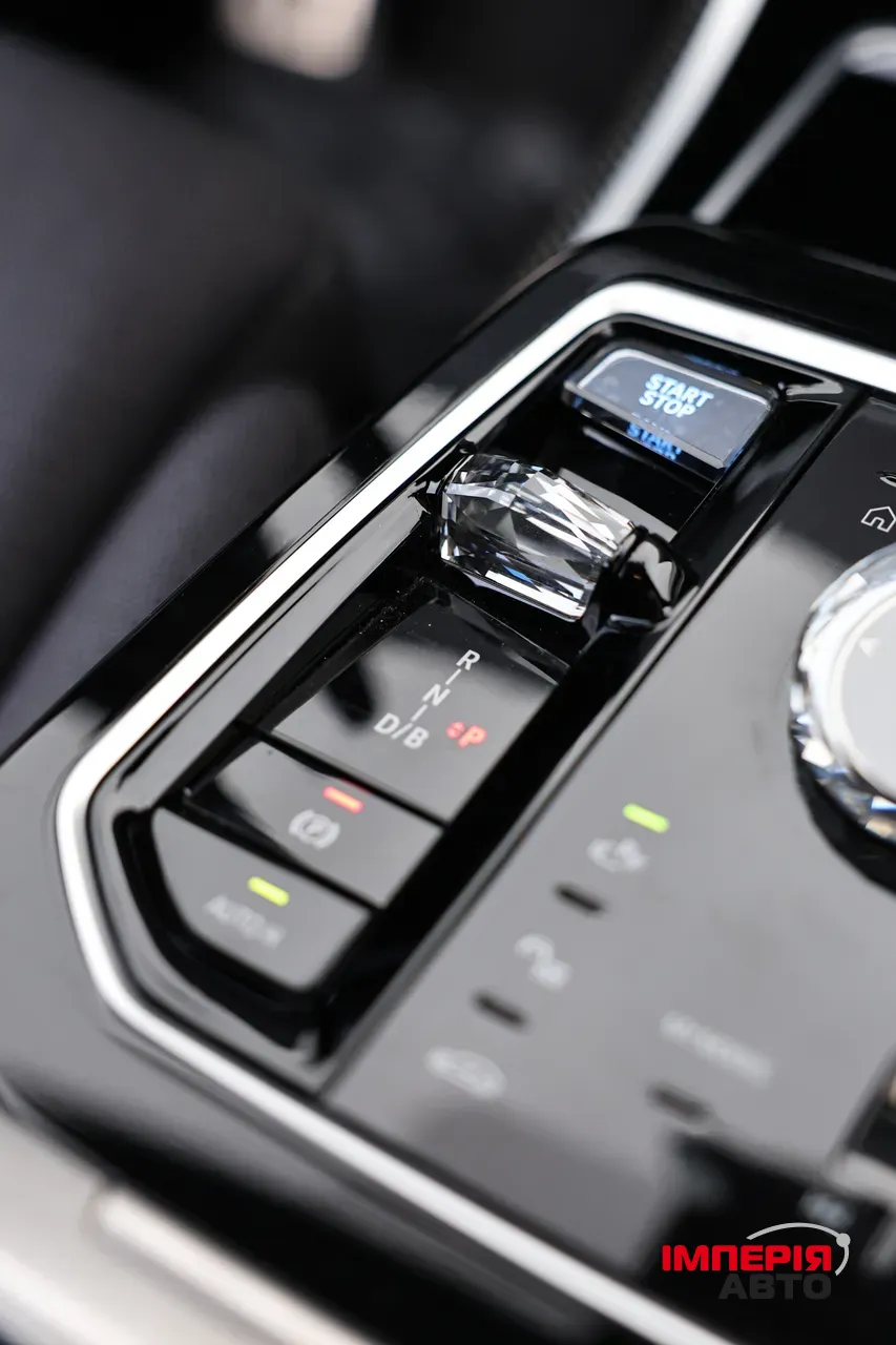 BMW i7 - фото 41