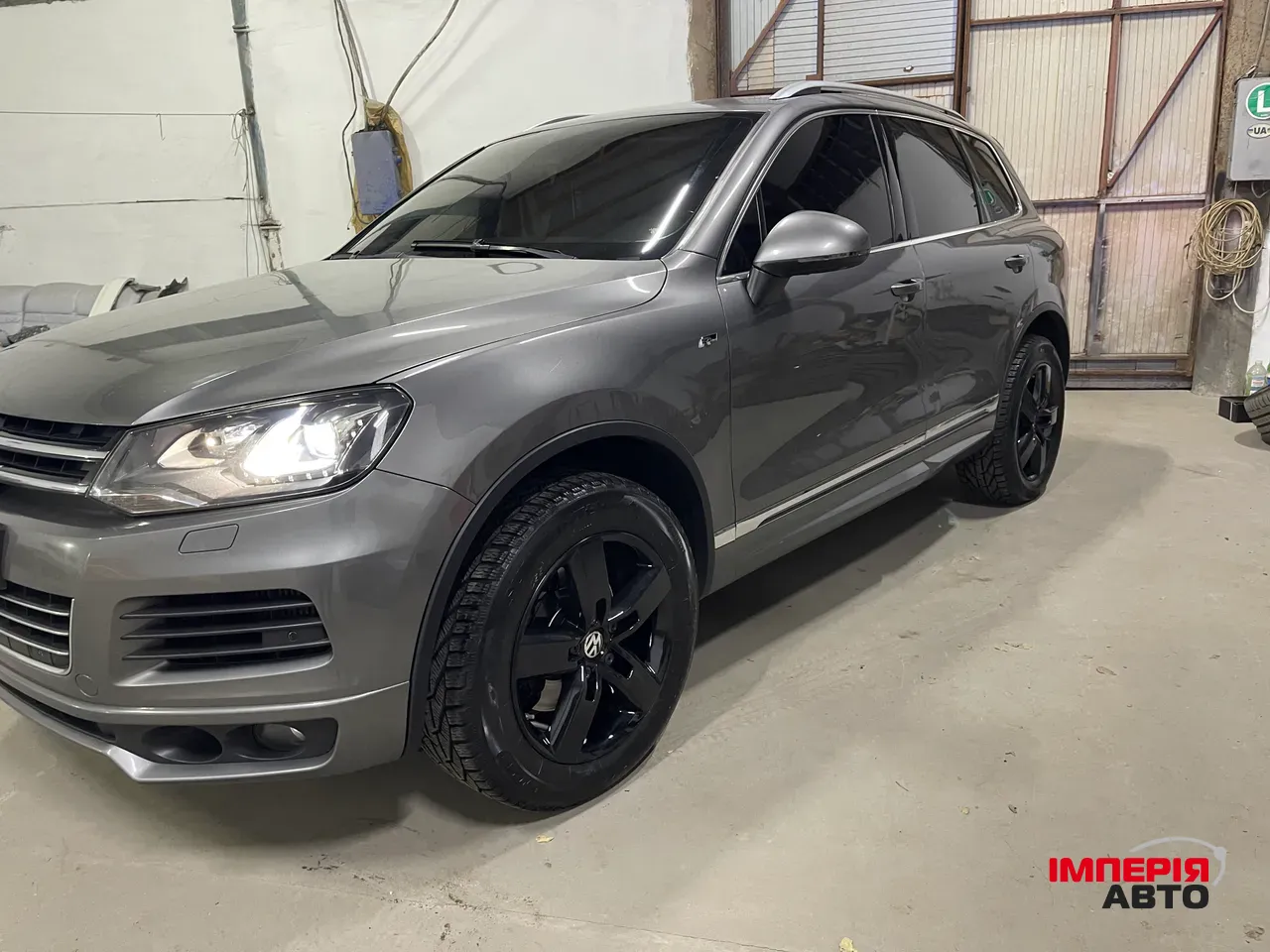 Volkswagen Touareg - фото 20