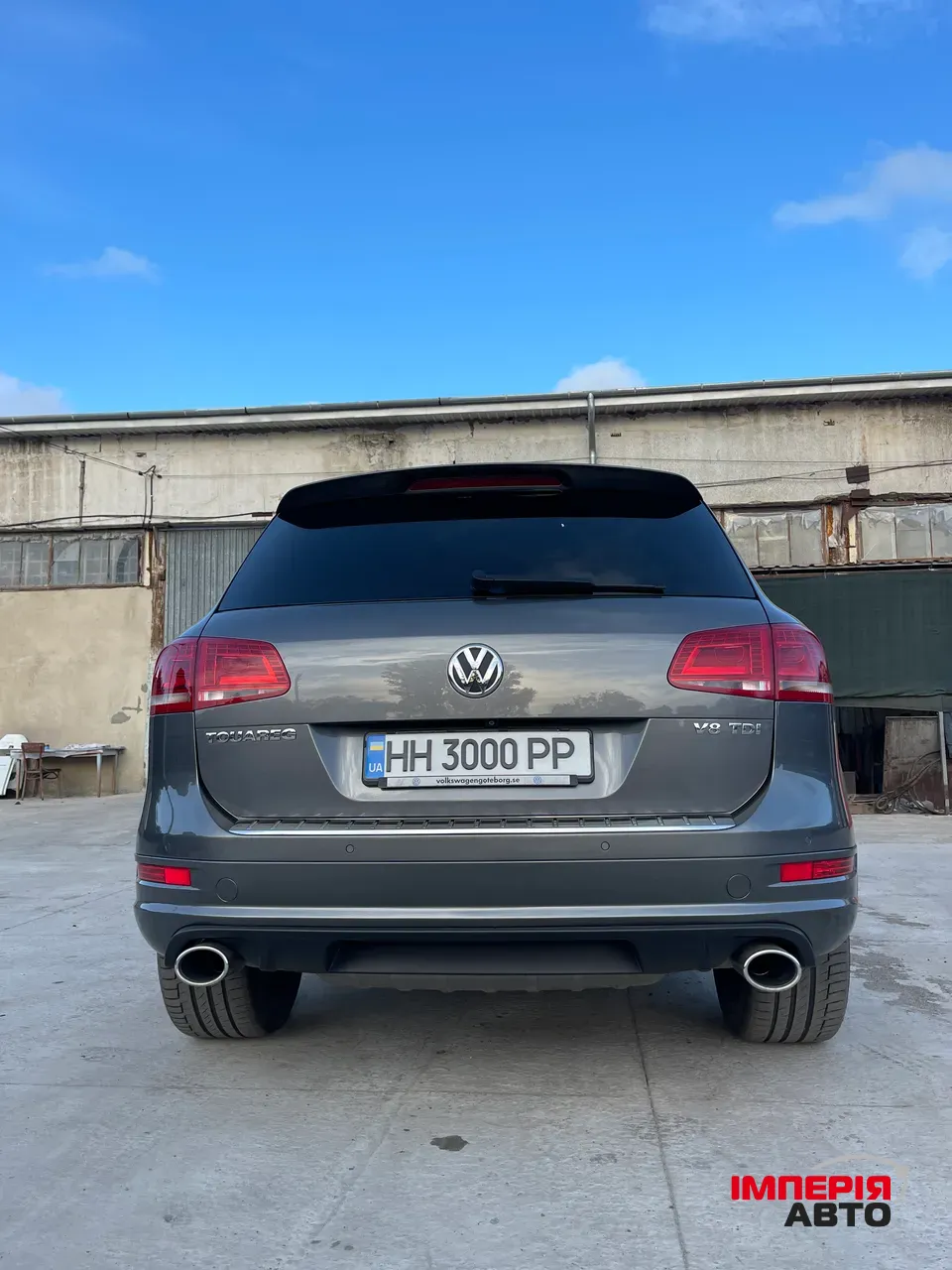 Volkswagen Touareg - фото 15