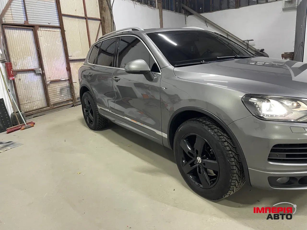 Volkswagen Touareg - фото 19