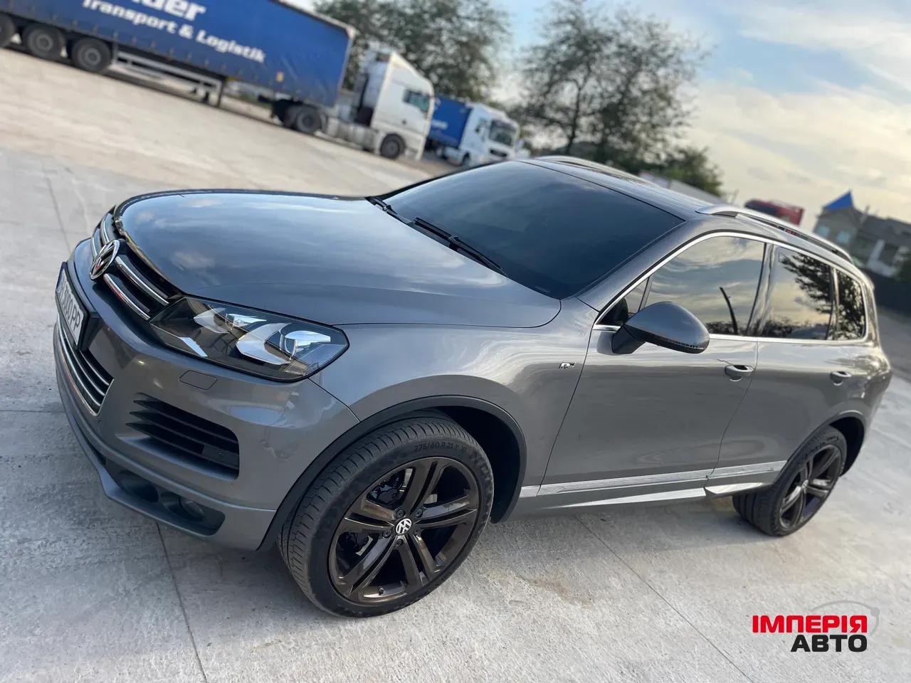 Volkswagen Touareg - фото 3