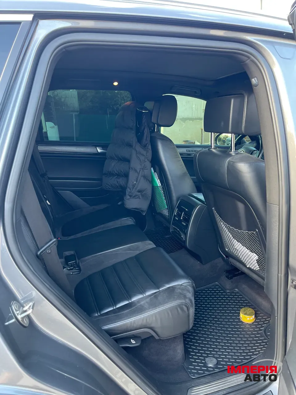 Volkswagen Touareg - фото 10