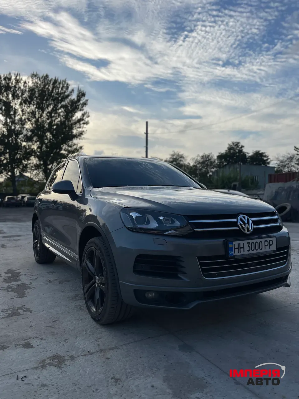 Volkswagen Touareg - фото 18