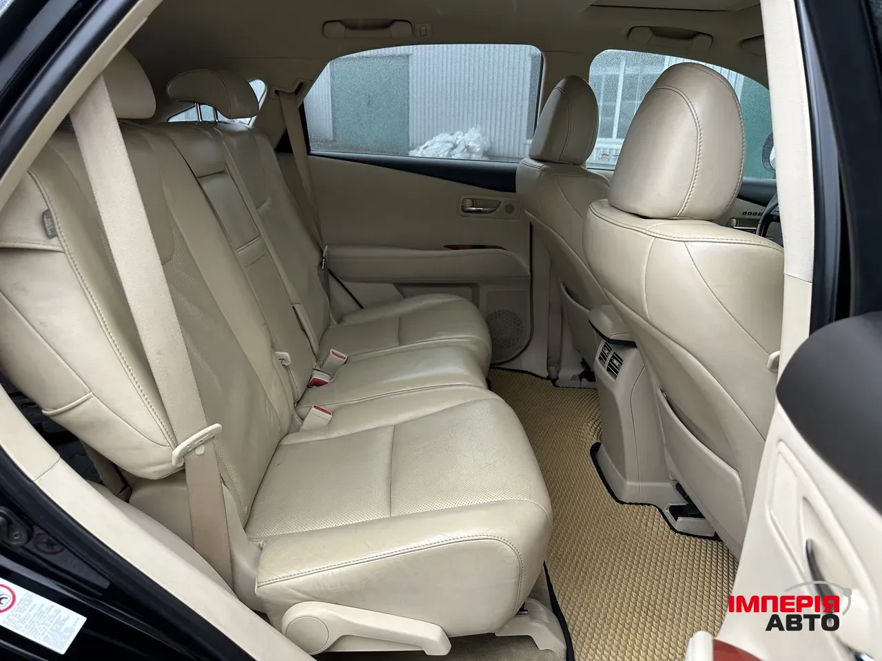 Lexus RX - фото 9