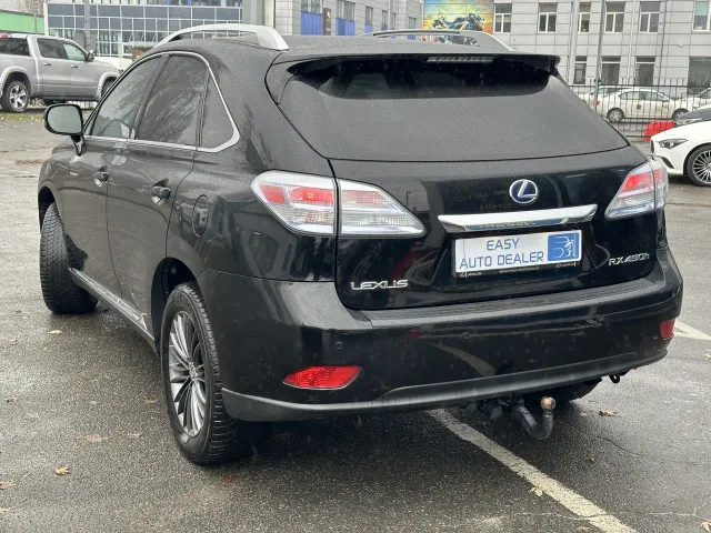 Lexus RX - фото 4