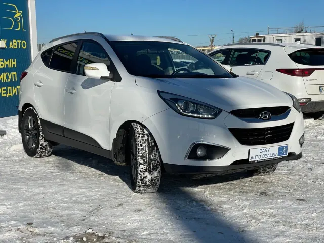 Hyundai ix35 - фото 2