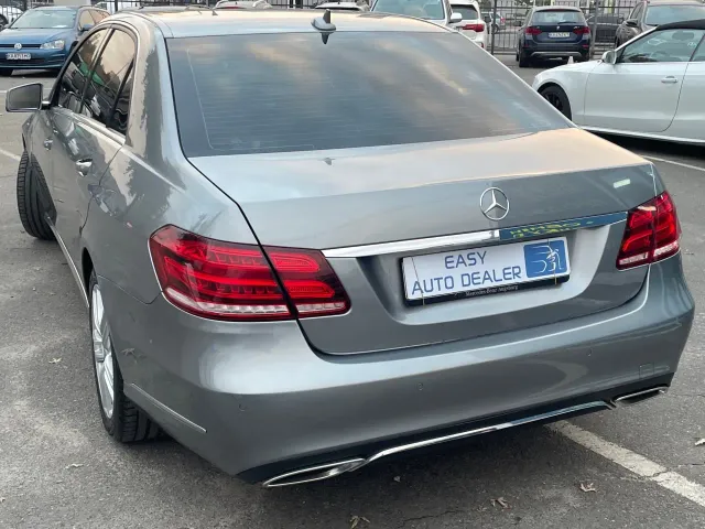 Mercedes-Benz E-Класс - фото 4