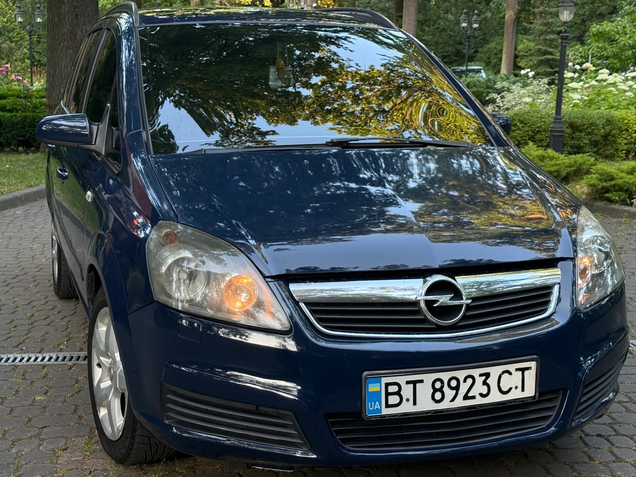 Opel Zafira - фото 26