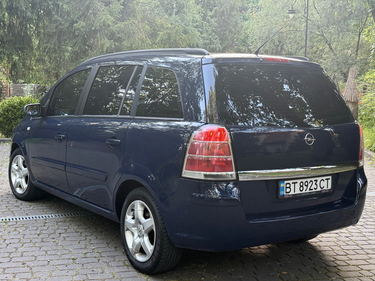 Opel Zafira - фото 14