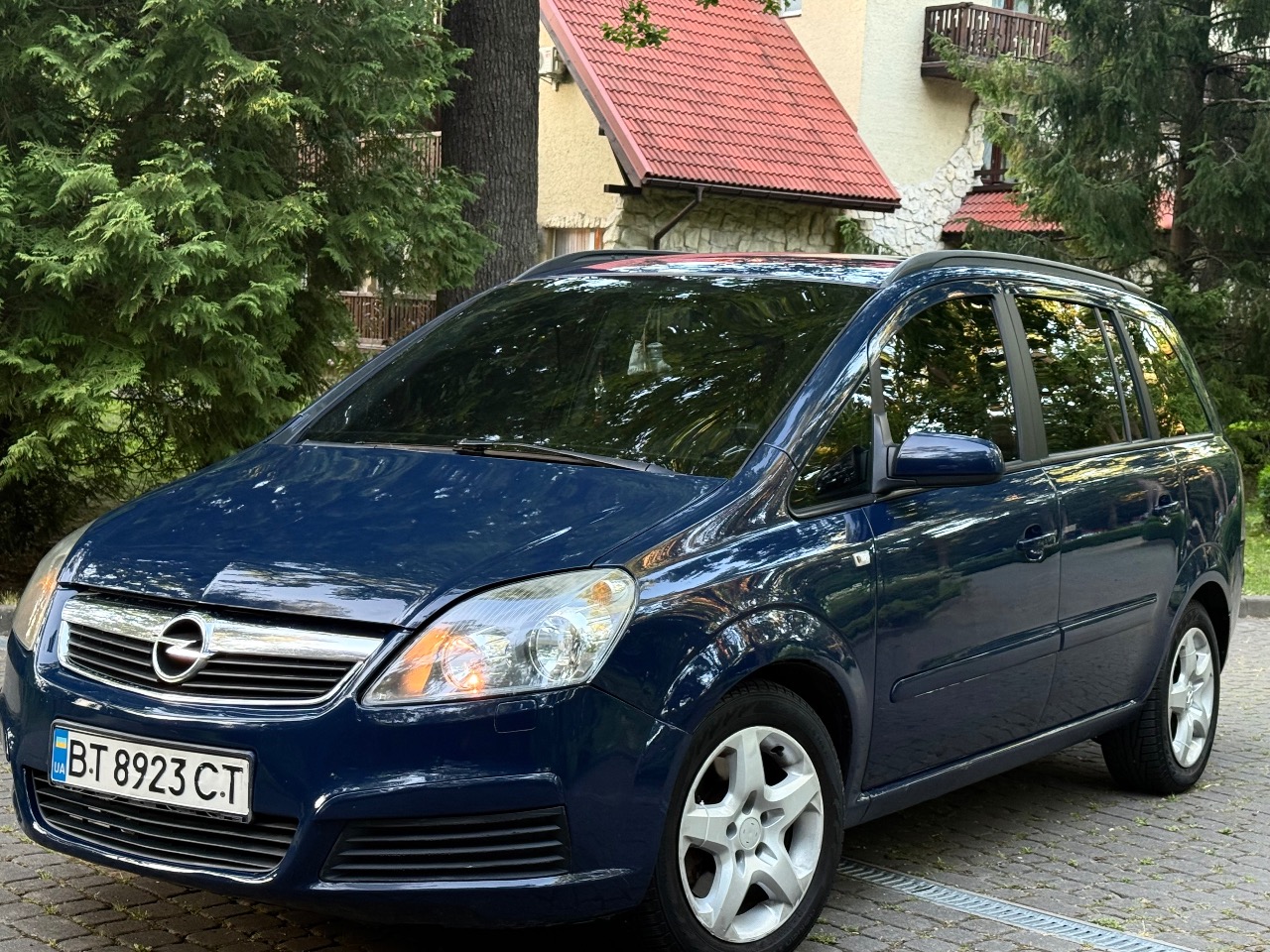 Opel Zafira - фото 19