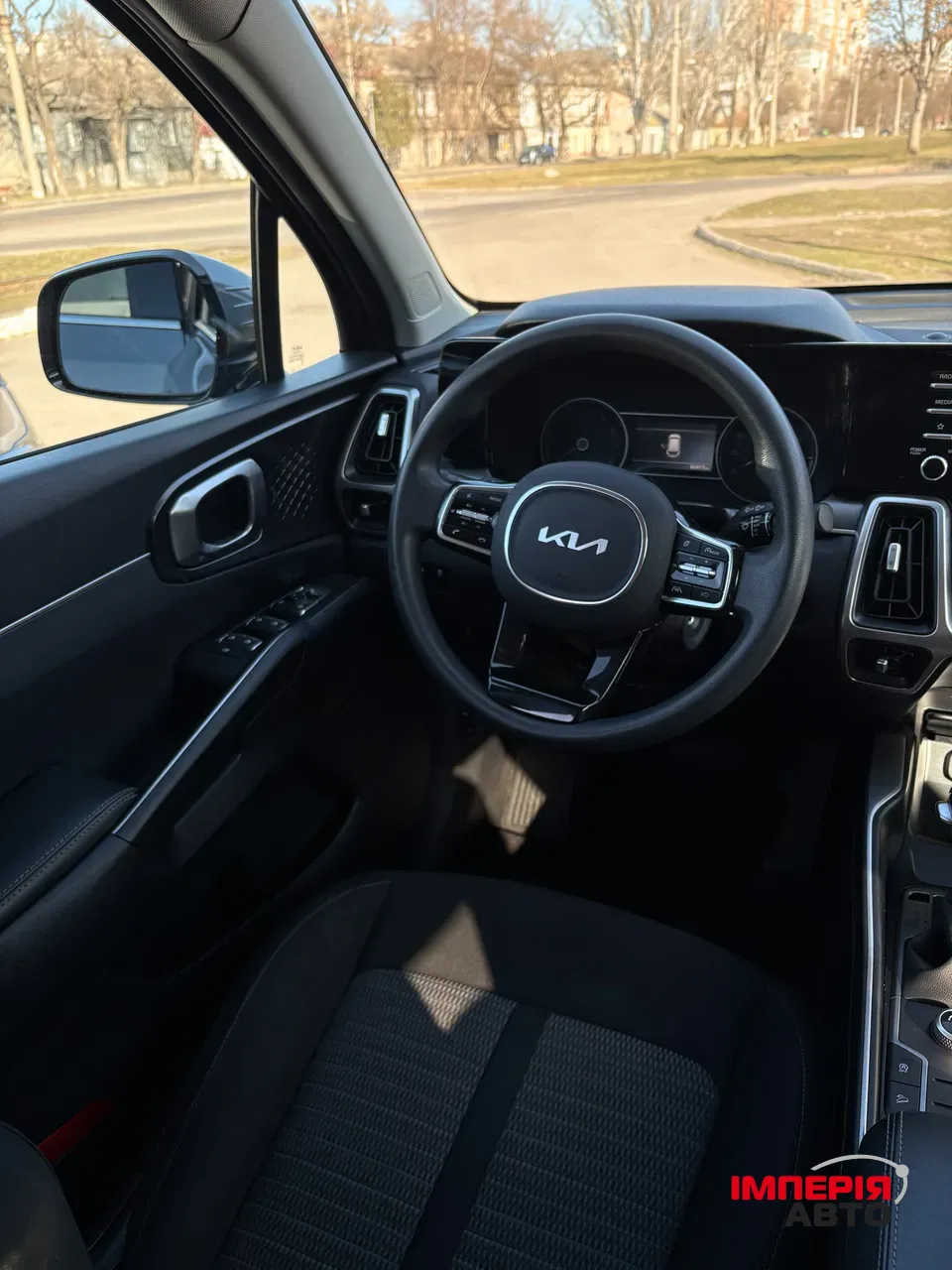 Kia Sorento - фото 11