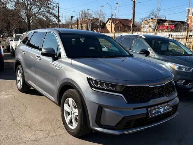 Kia Sorento - фото 3