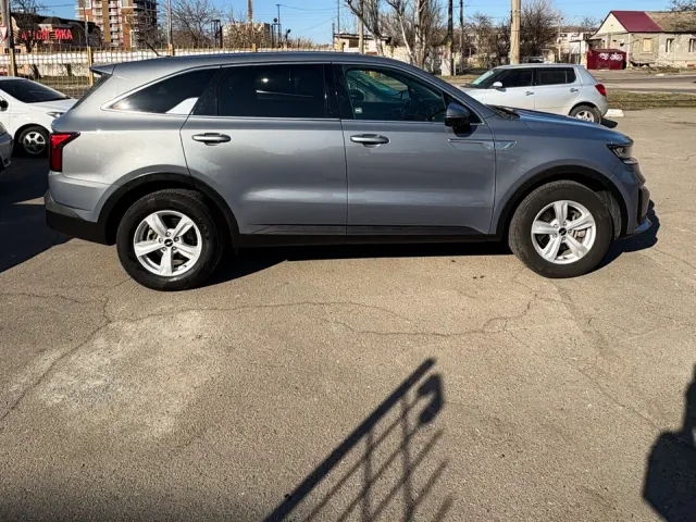 Kia Sorento - фото 4