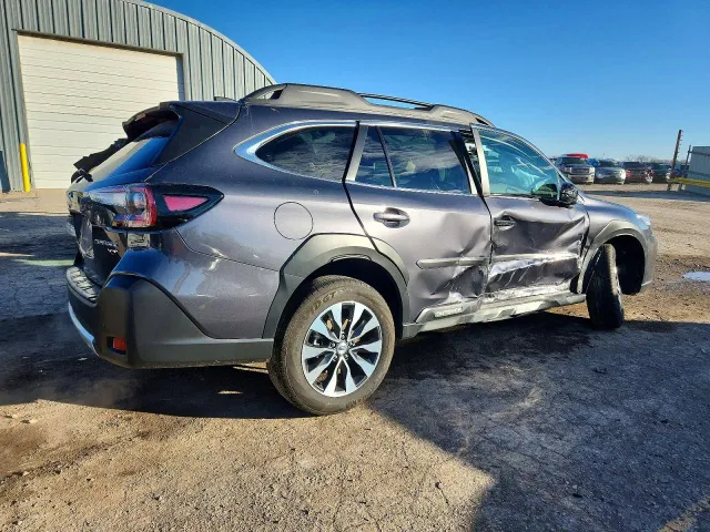 Subaru Outback - фото 3