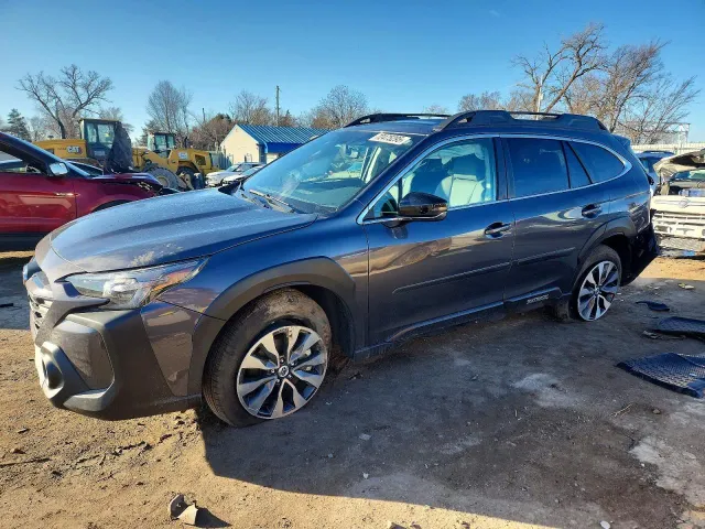 Subaru Outback - фото 1