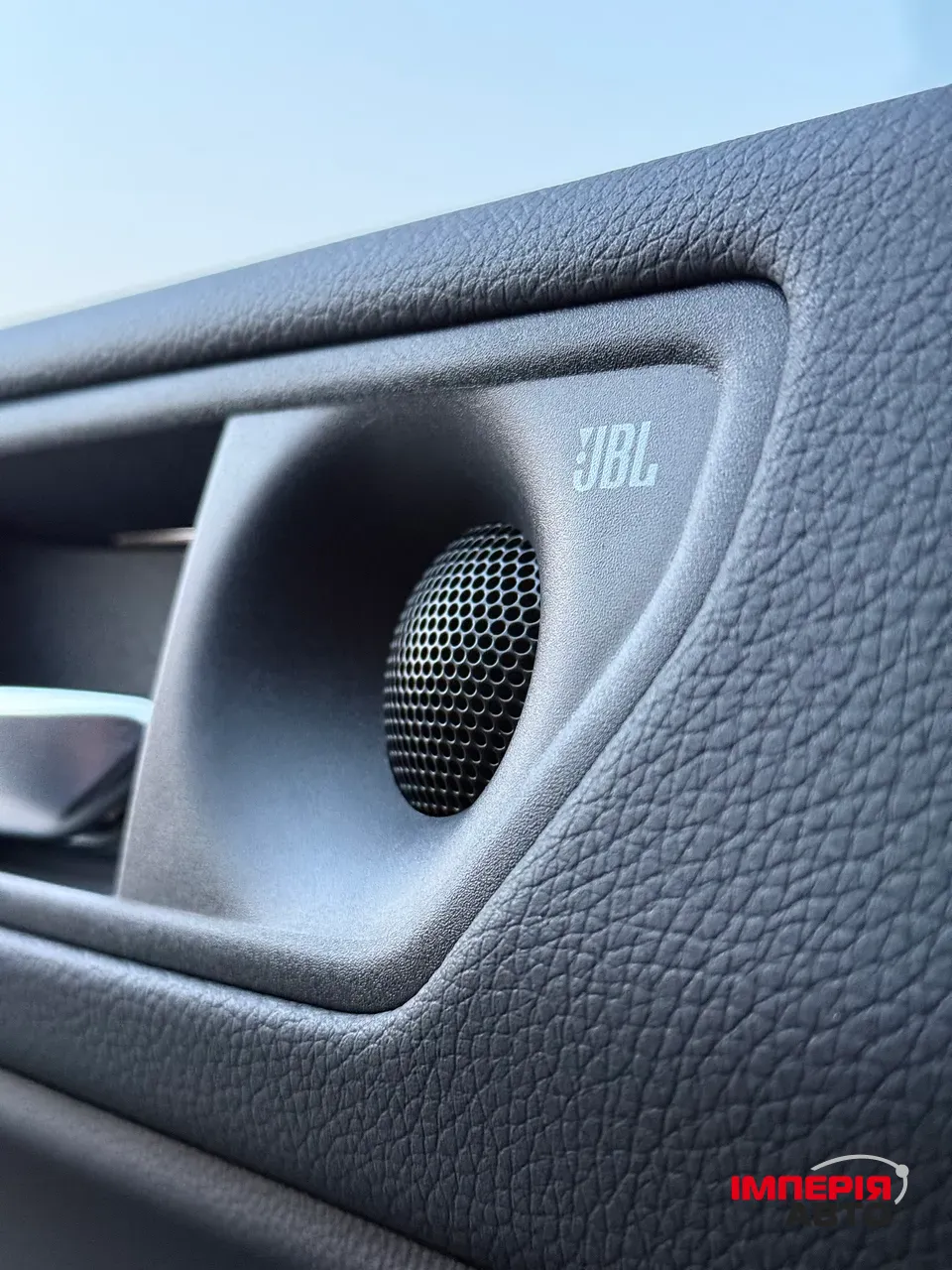 Toyota Land Cruiser Prado - фото 11