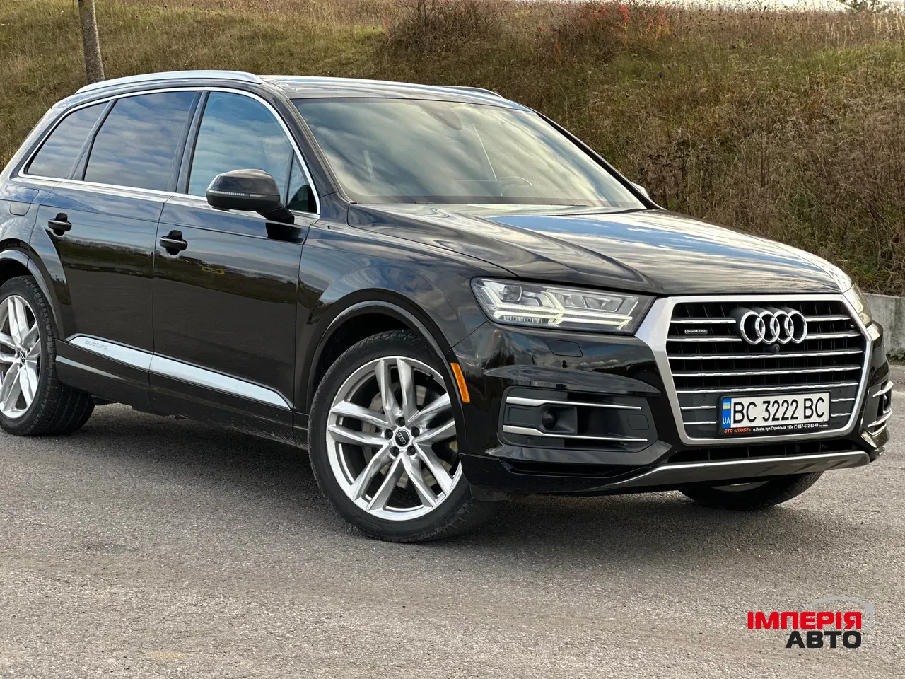 Audi Q7 - фото 3