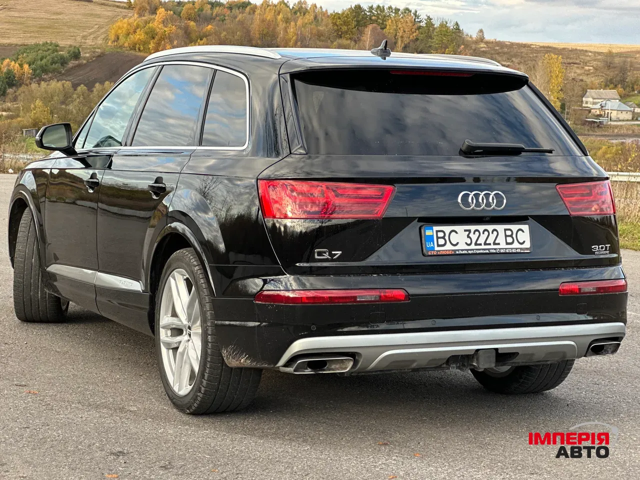 Audi Q7 - фото 7