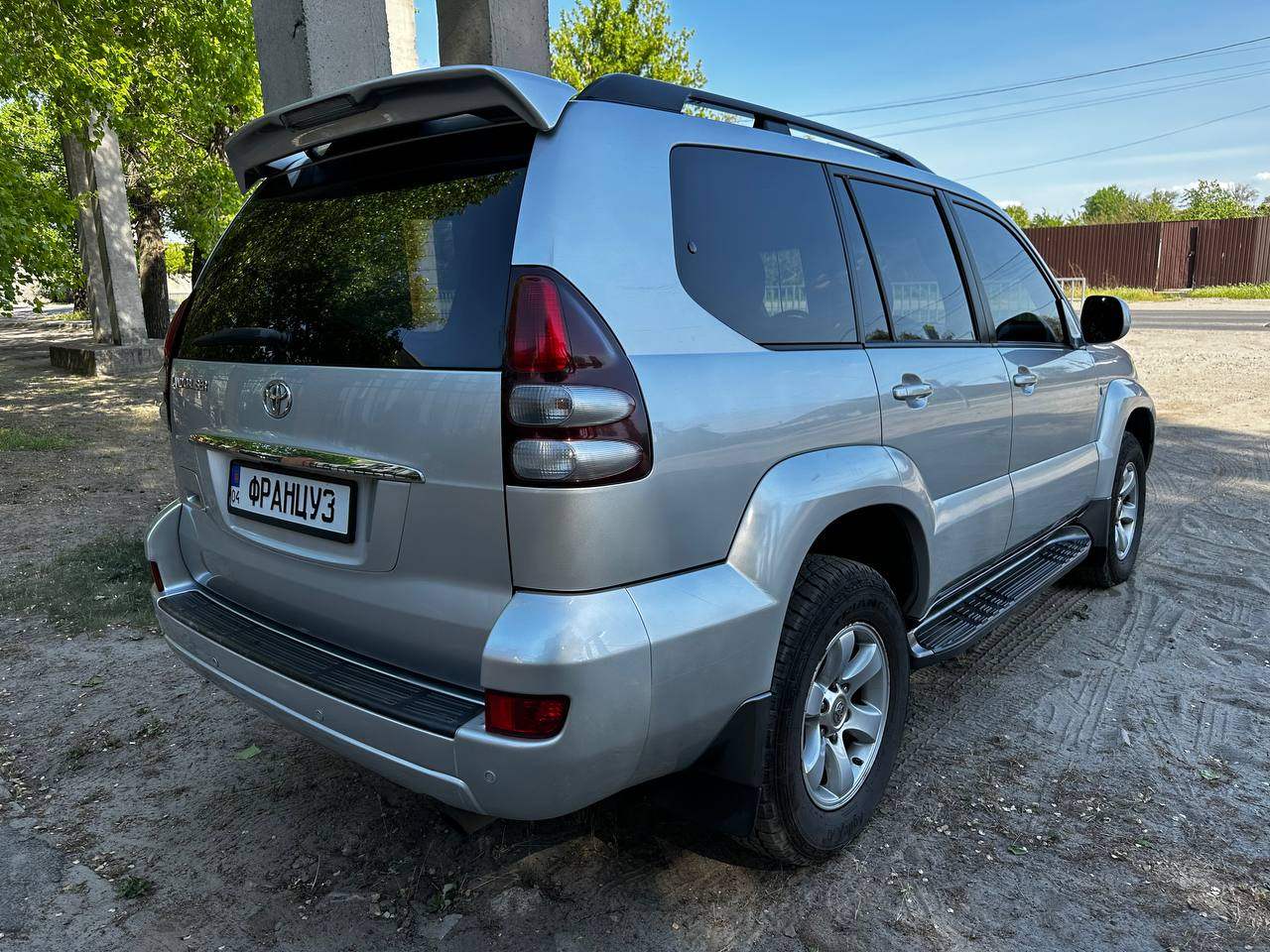 Toyota Land Cruiser Prado - фото 7