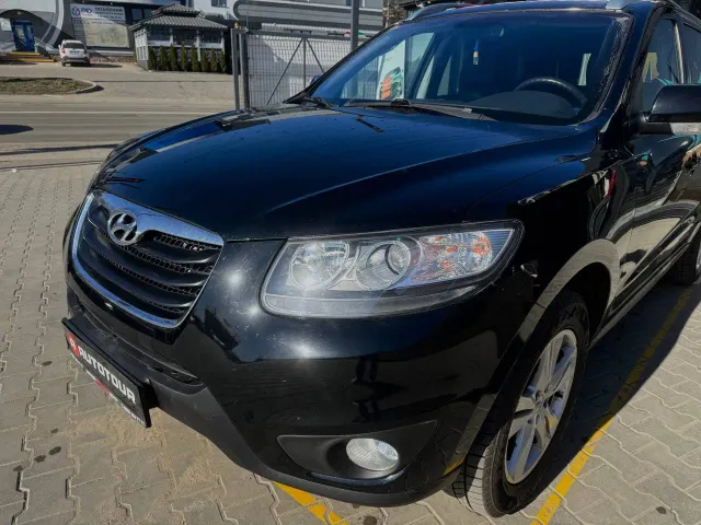 Hyundai Santa Fe - фото 3