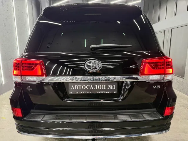 Toyota Land Cruiser - фото 4