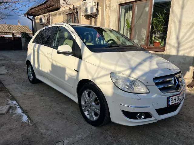 Mercedes-Benz B-Класс - фото 2