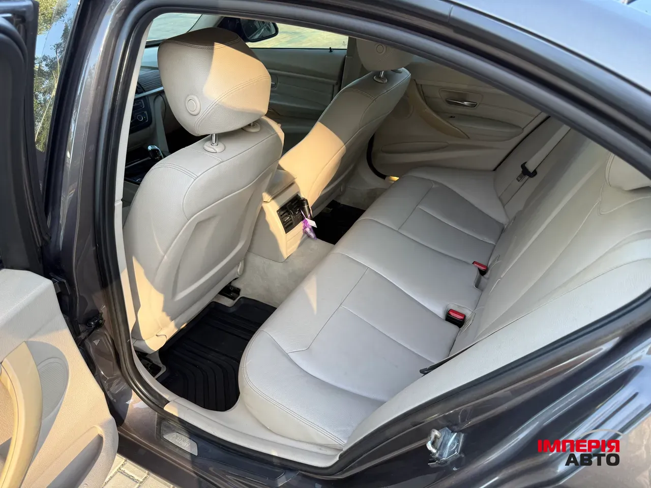 BMW 3 серії - фото 8