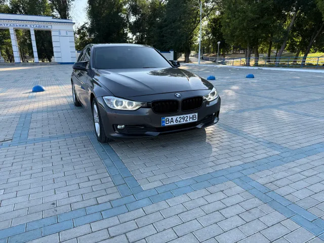 BMW 3 серії - фото 2