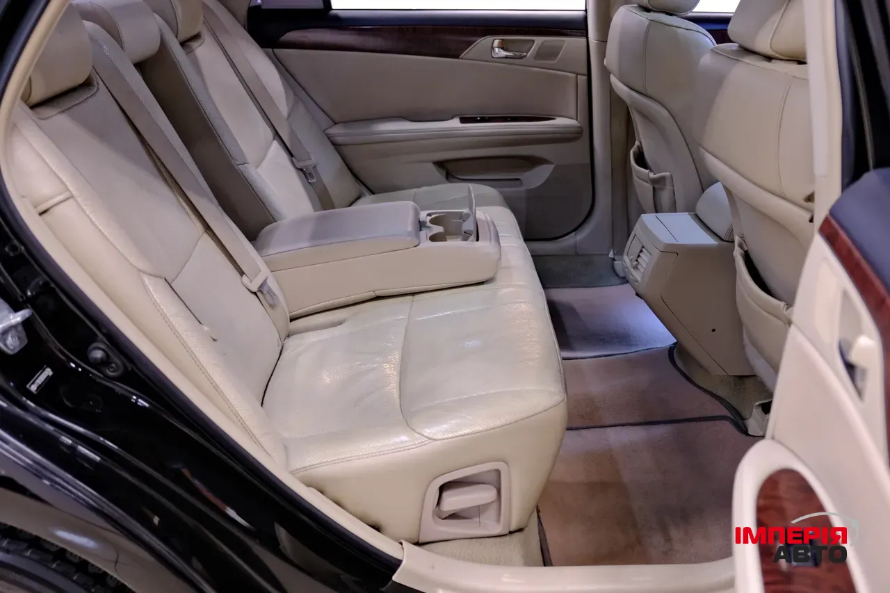 Toyota Avalon - фото 9