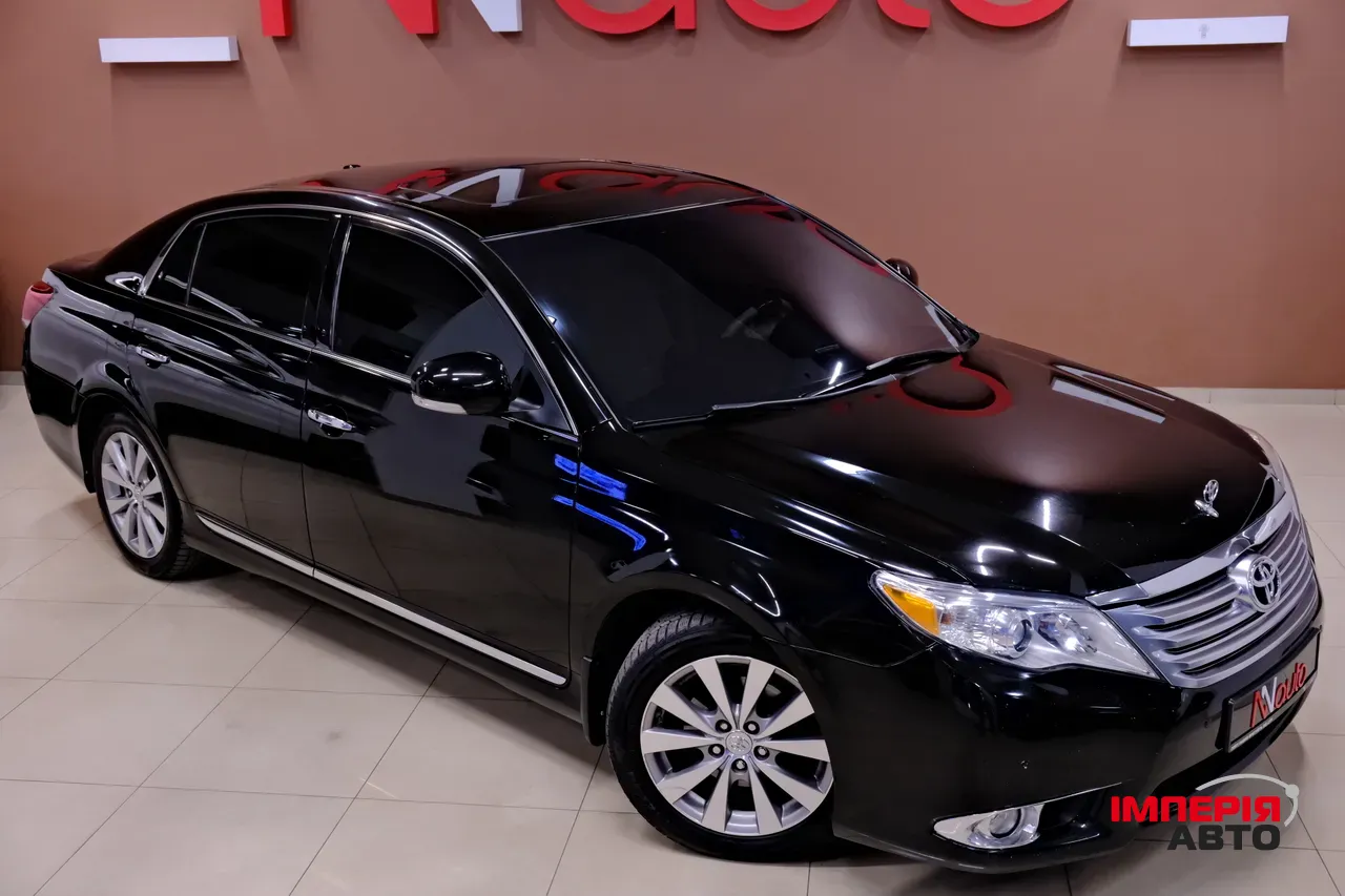Toyota Avalon - фото 4