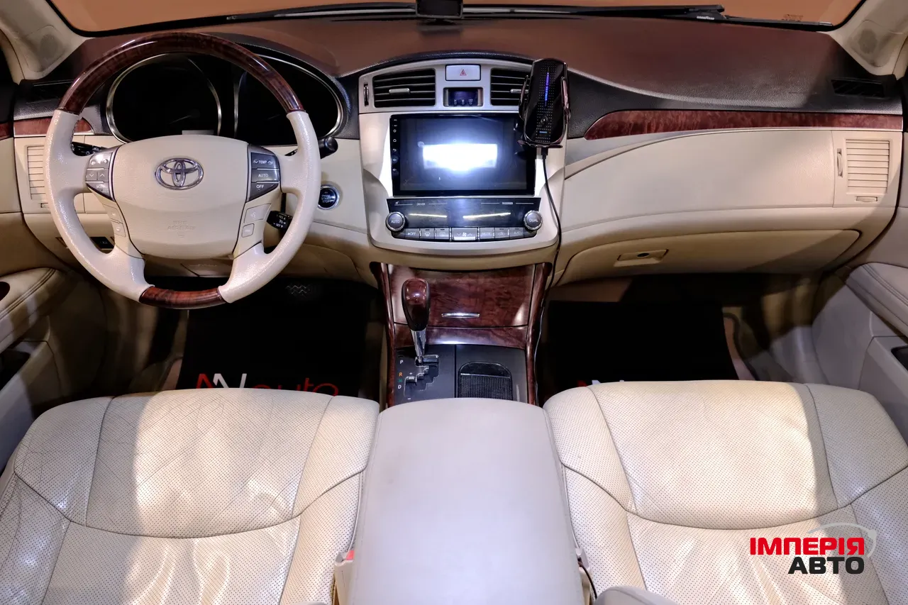 Toyota Avalon - фото 7