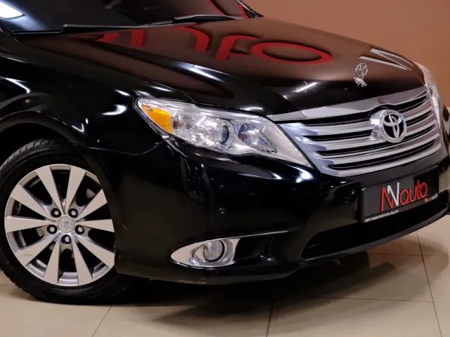 Toyota Avalon - фото 3