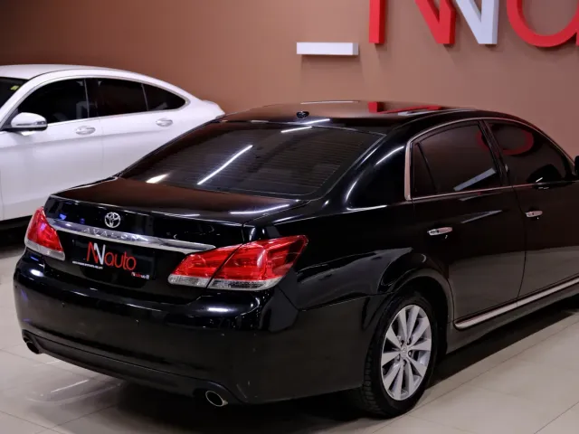 Toyota Avalon - фото 5