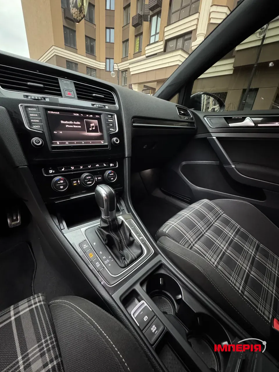 Volkswagen Golf GTD - фото 13