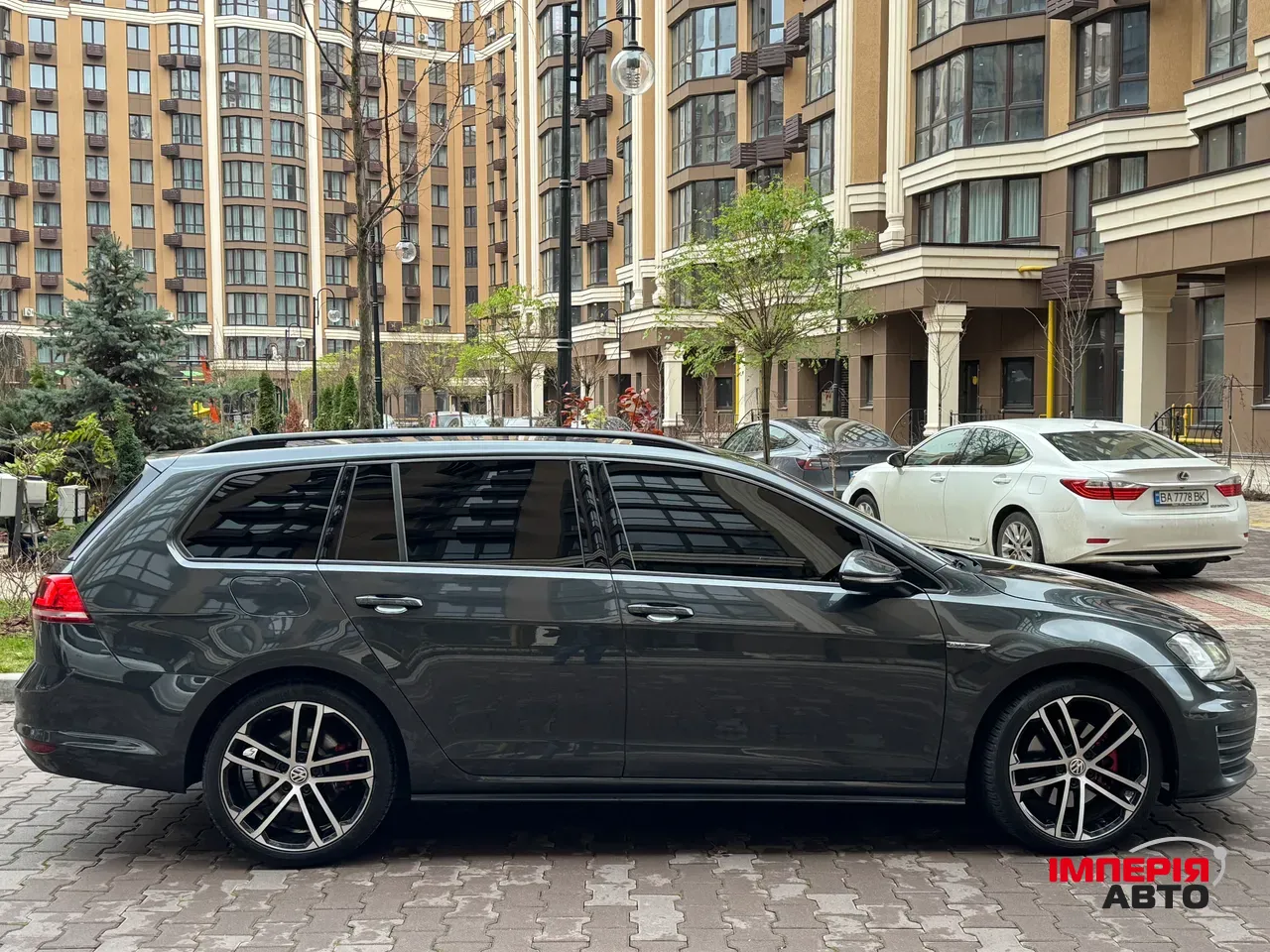 Volkswagen Golf GTD - фото 8