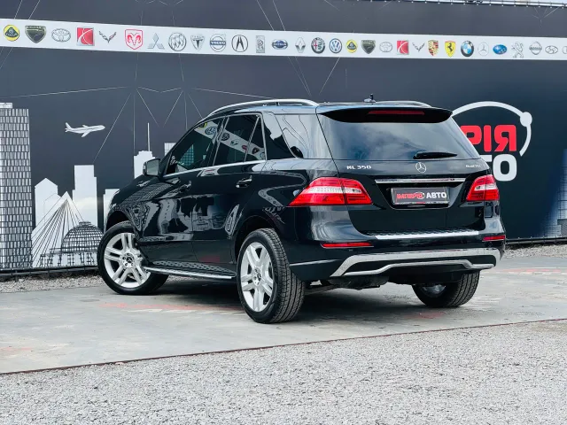 Mercedes-Benz M-Класс - фото 5