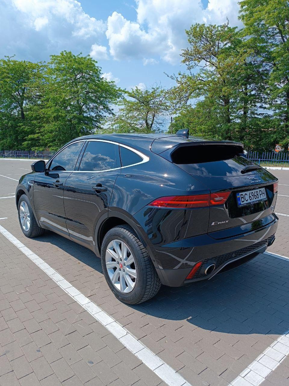 Jaguar E-Pace - фото 4