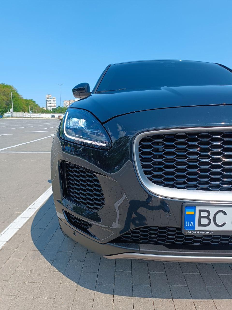 Jaguar E-Pace - фото 10