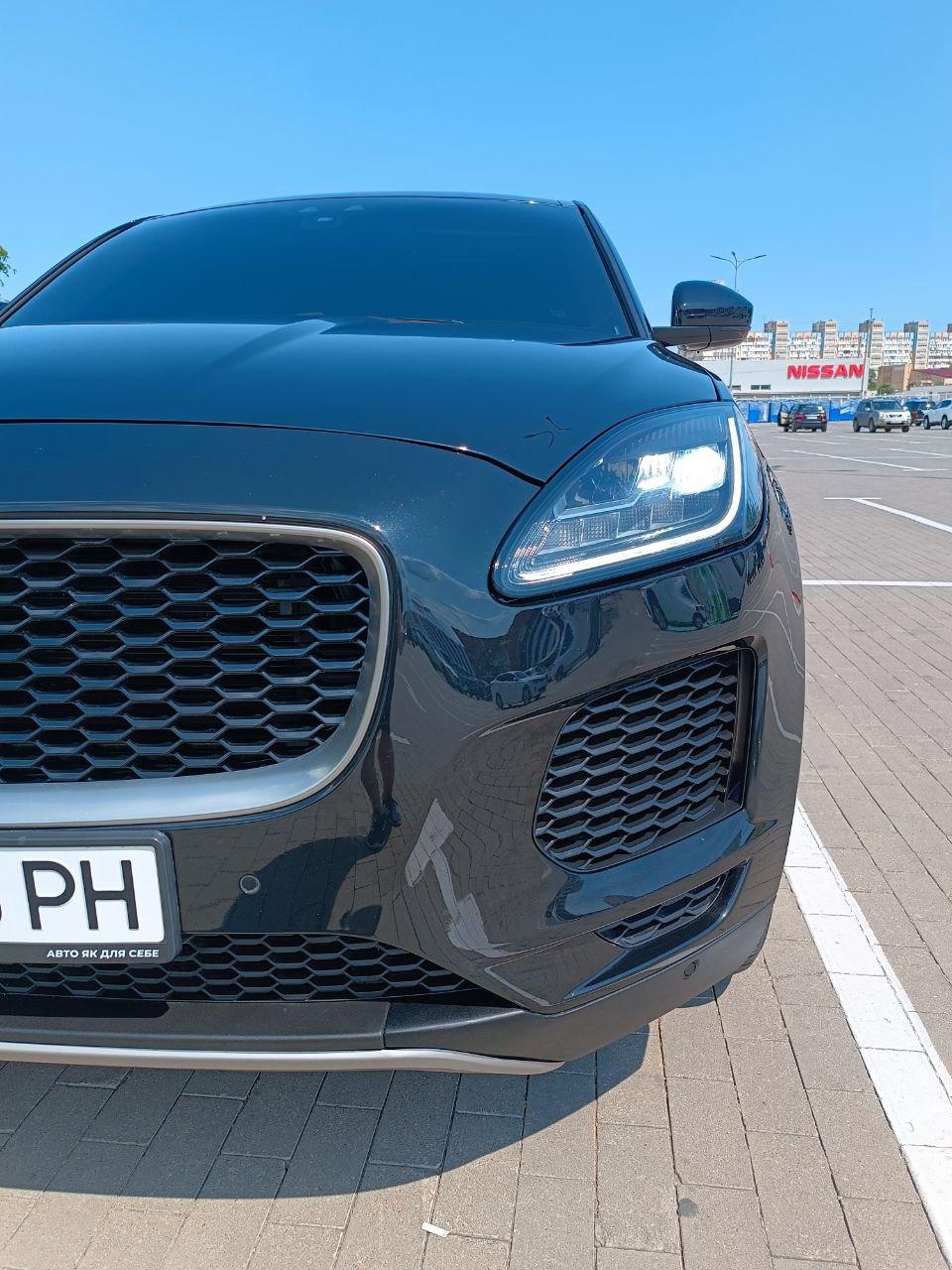 Jaguar E-Pace - фото 9