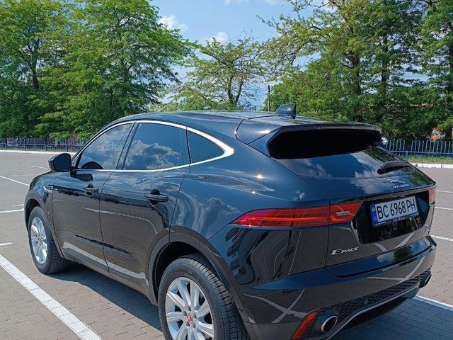 Jaguar E-Pace - фото 4