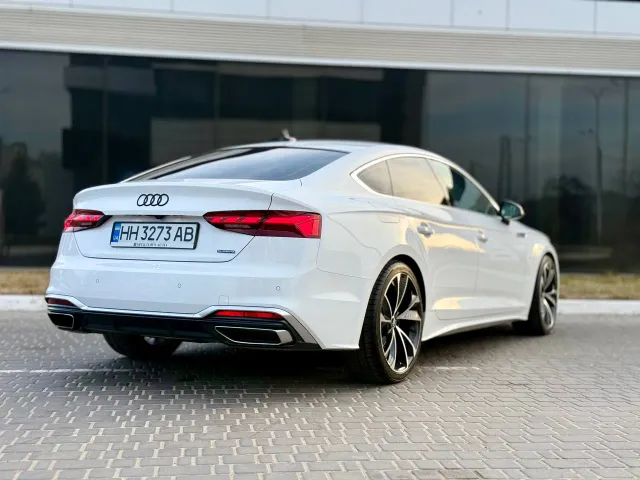 Audi A5 - фото 3