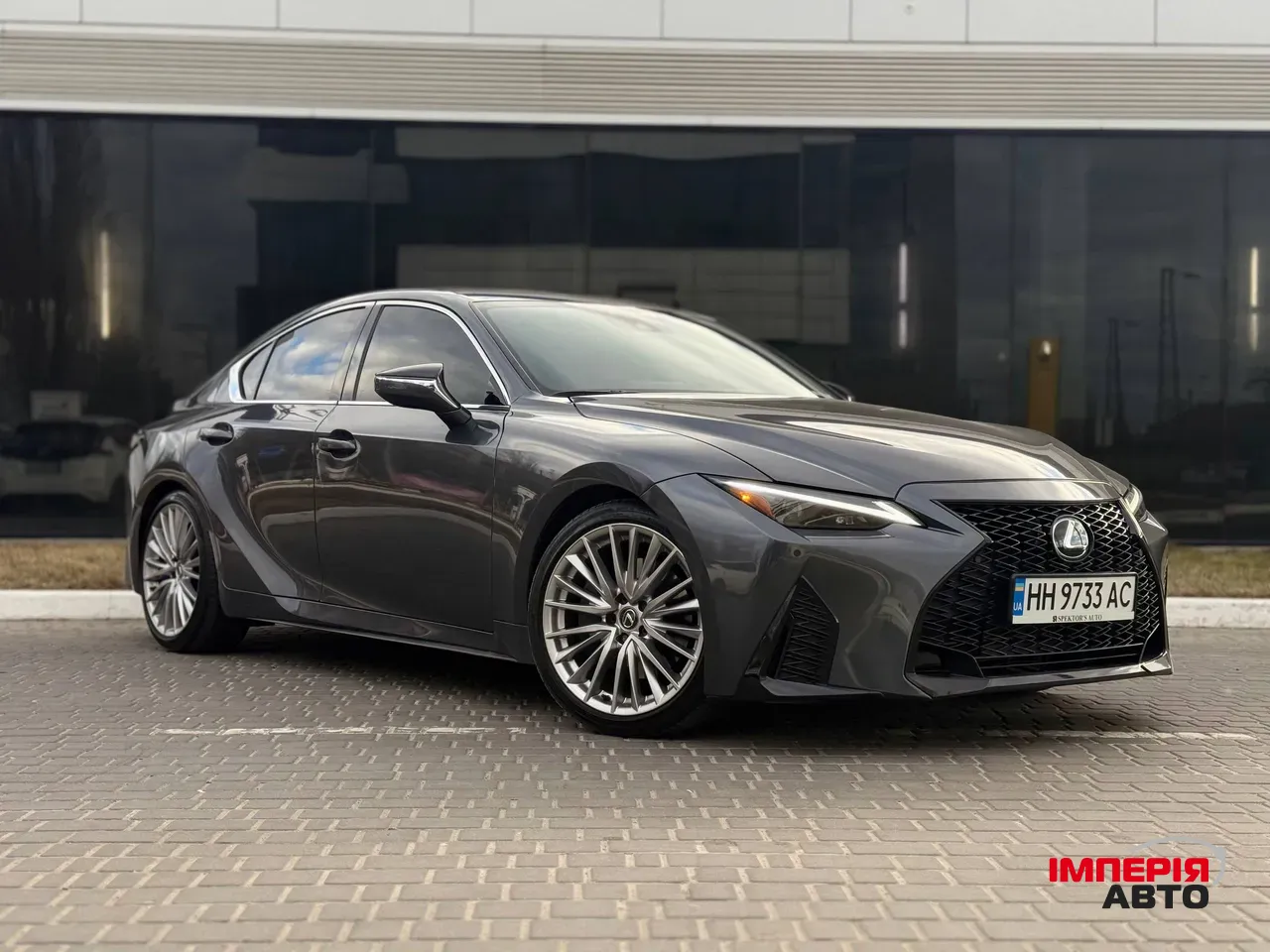 Lexus IS - фото 2